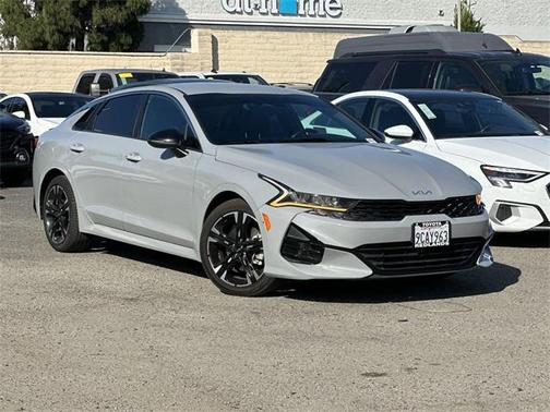 2022 Kia K5 GT-Line