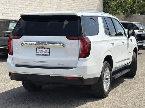 Summit White 2024 GMC Yukon SLT