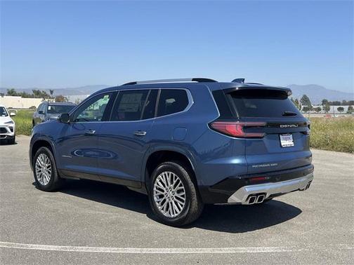 2025 GMC Acadia Denali