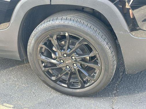 Ebony Twilight Metallic 2023 GMC Terrain SLE