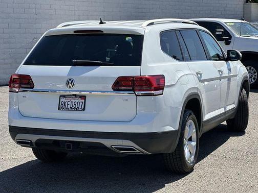 Pure White 2019 Volkswagen Atlas 3.6L SE