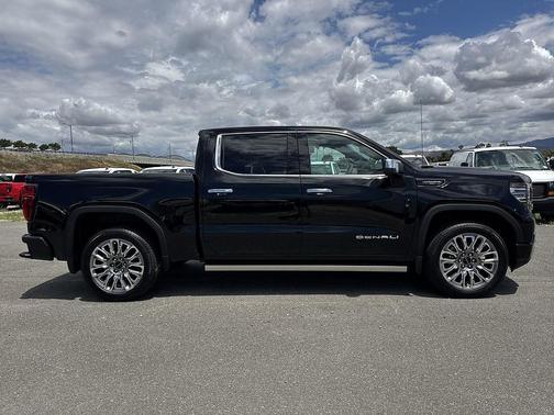 Onyx Black 2026 GMC Sierra 1500 Denali Ultimate