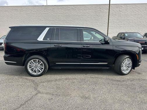 2025 Cadillac Escalade ESV Premium Luxury