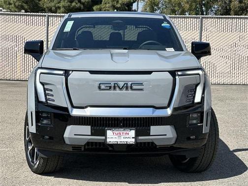 2025 GMC Sierra EV Max Range Denali