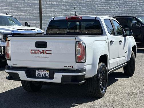 2022 GMC Canyon Base