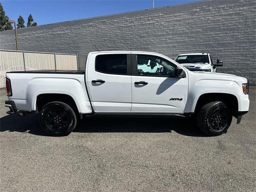2022 GMC Canyon Base
