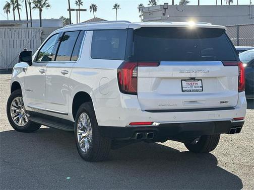 2025 GMC Yukon XL Denali