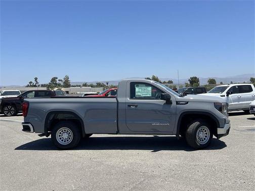 2025 GMC Sierra 1500 Pro