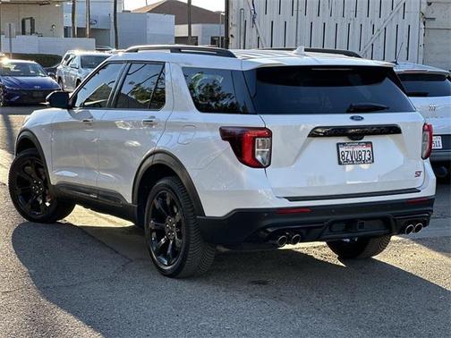2022 Ford Explorer ST