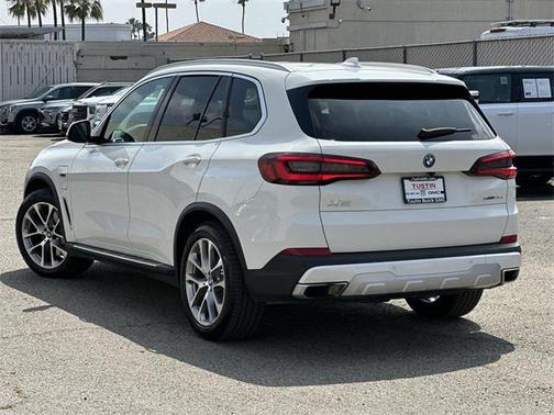 2023 BMW X5 PHEV xDrive45e