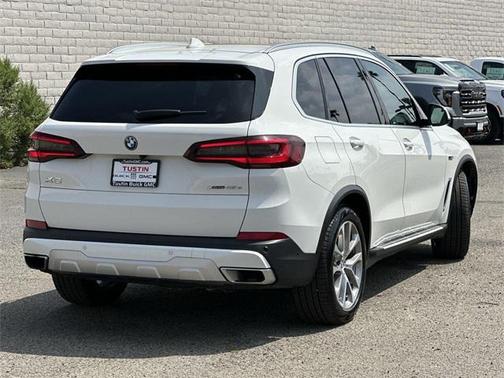 2023 BMW X5 PHEV xDrive45e