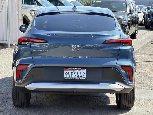 Ocean Blue Metallic 2025 Buick Envista Preferred FWD