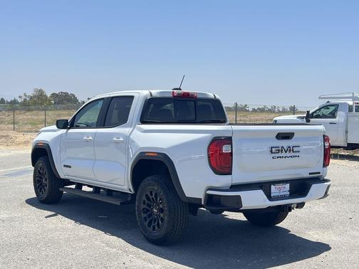 Summit White 2026 GMC Canyon Elevation