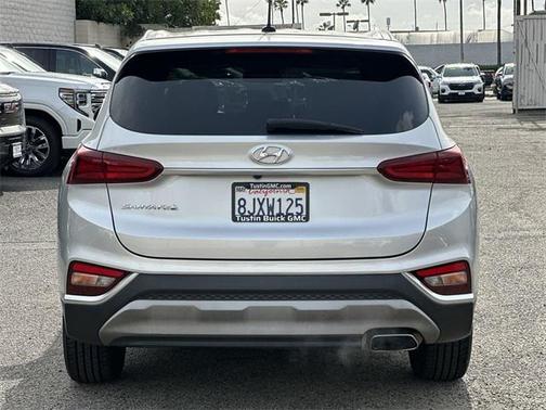 2019 Hyundai SANTA FE SE 2.4