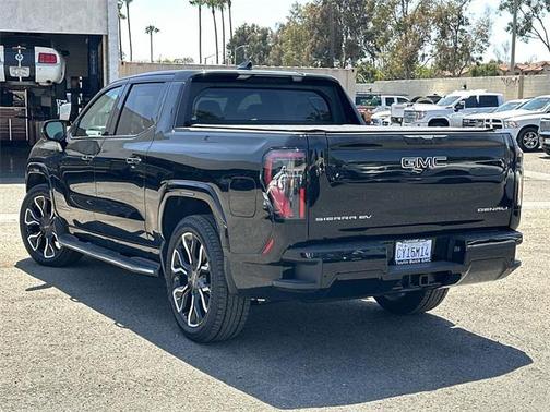 2025 GMC Sierra EV Extended Range Denali