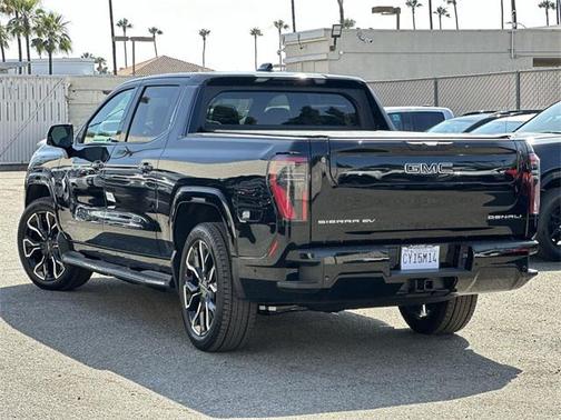 2025 GMC Sierra EV Extended Range Denali