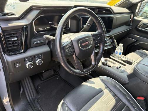 Thunderstorm Gray 2024 GMC Sierra 2500 AT4X