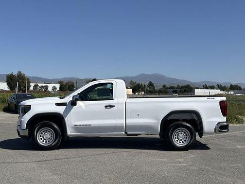 Summit White 2026 GMC Sierra 1500 Pro
