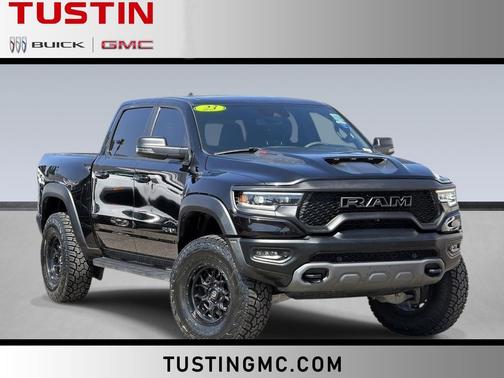 Diamond Black Crystal Pearlcoat 2023 RAM 1500 TRX