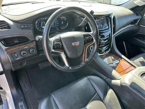 2020 Cadillac Escalade Premium Luxury