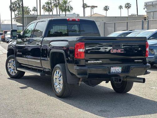 2017 GMC Sierra 2500 Denali