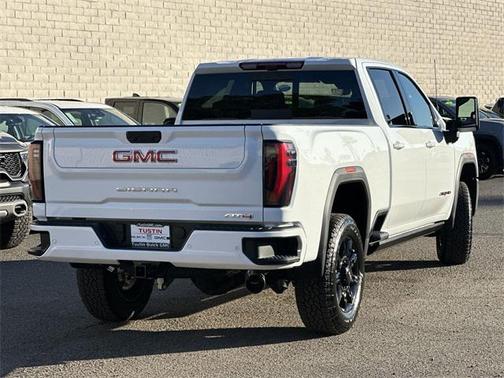 2026 GMC Sierra 2500 AT4