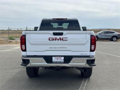 2026 GMC Sierra 2500 SLE