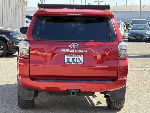 Barcelona Red Metallic 2019 Toyota 4Runner SR5 Premium
