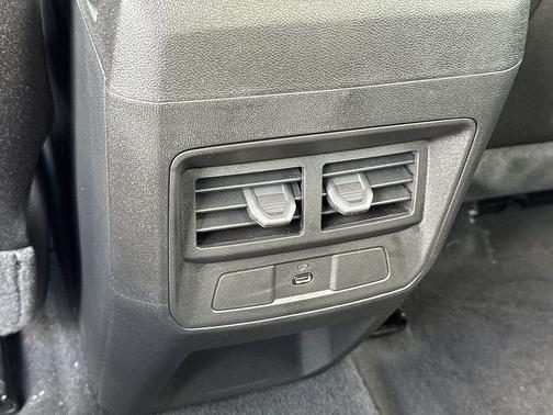 Summit White 2026 GMC Canyon Elevation