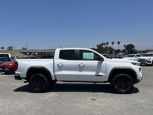 Summit White 2026 GMC Canyon Elevation