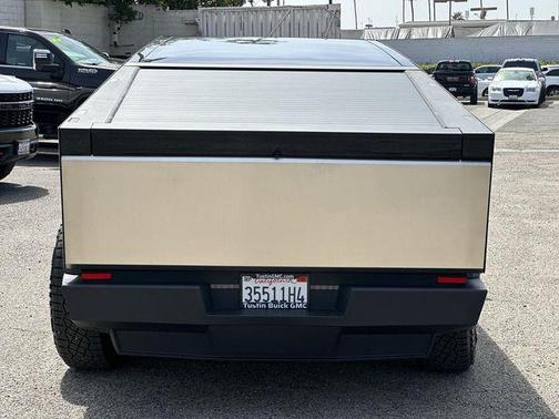 2025 Tesla Cybertruck All-Wheel Drive