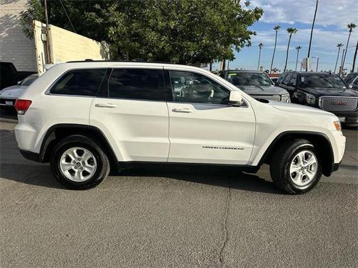 2016 Jeep Grand Cherokee Laredo