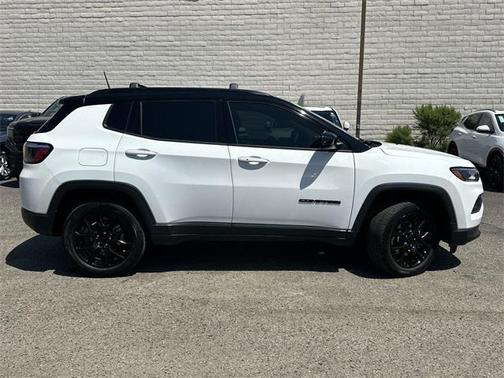 2023 Jeep Compass Latitude