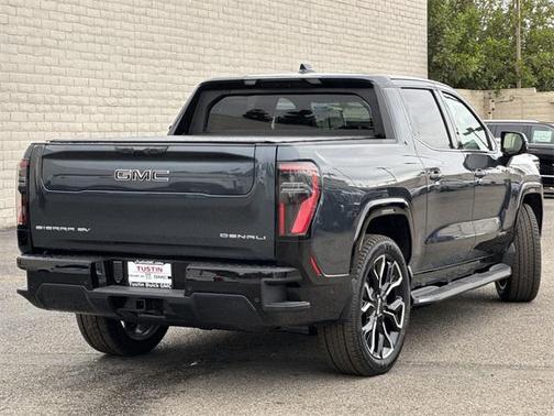 2025 GMC Sierra EV Extended Range Denali