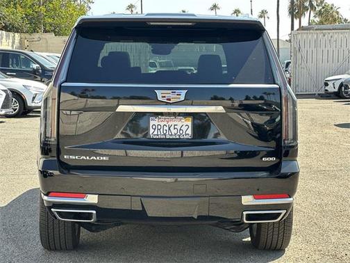 2025 Cadillac Escalade ESV Premium Luxury