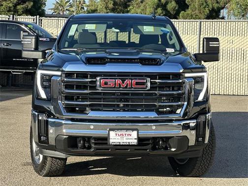 2026 GMC Sierra 2500 SLE