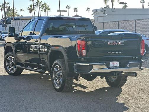 2026 GMC Sierra 2500 SLE