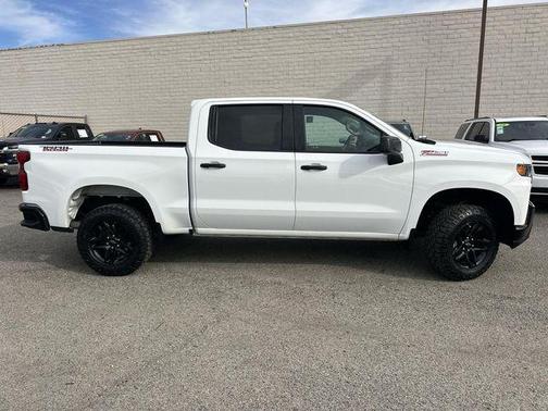 2022 Chevrolet Silverado 1500 Custom Trail Boss