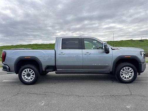 2026 GMC Sierra 2500 Denali
