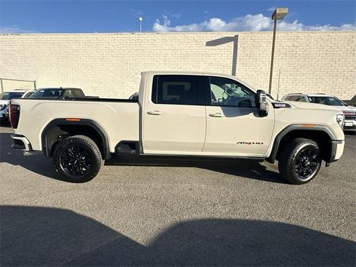 2026 GMC Sierra 2500 AT4