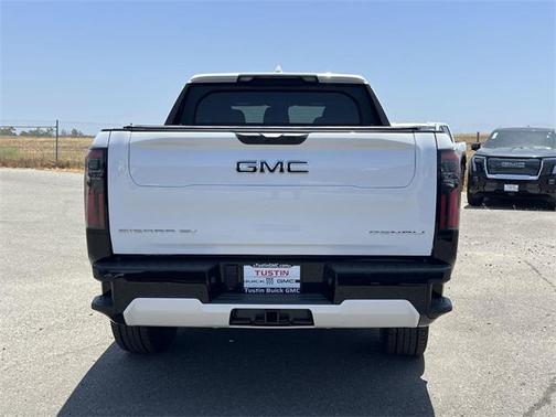 2025 GMC Sierra EV Extended Range Denali