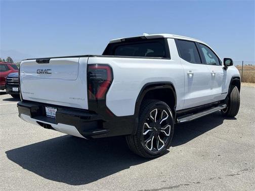 2025 GMC Sierra EV Extended Range Denali