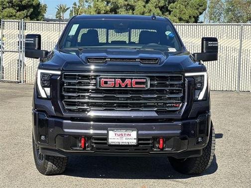 2026 GMC Sierra 2500 AT4