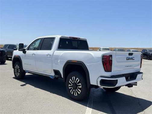 2025 GMC Sierra 2500 Denali Ultimate