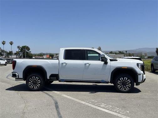 2025 GMC Sierra 2500 Denali Ultimate