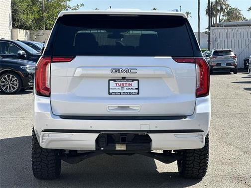 2021 GMC Yukon XL SLT