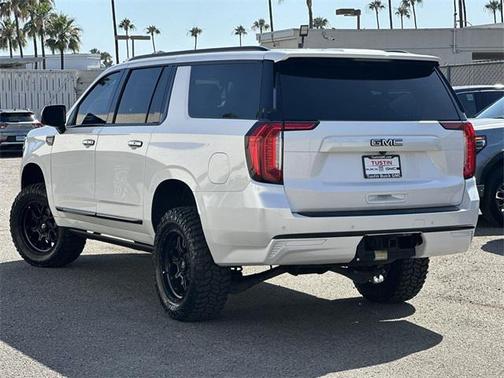 2021 GMC Yukon XL SLT