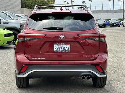 2021 Toyota Highlander XSE