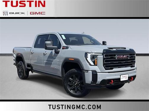 2025 GMC Sierra 2500 AT4