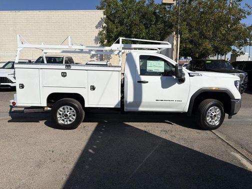 Summit White 2026 GMC Sierra 2500 Pro